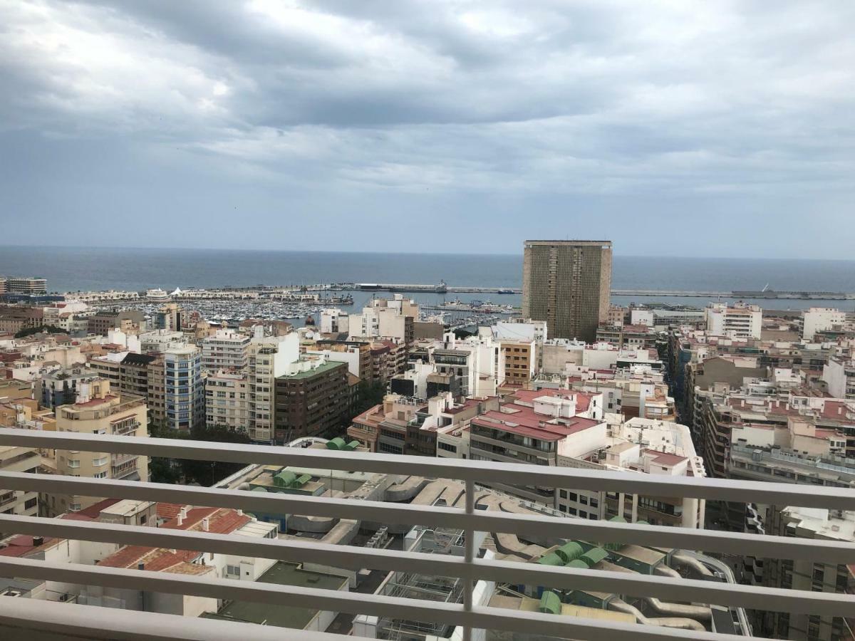 Apartamento & Sea View Alicante Eksteriør billede